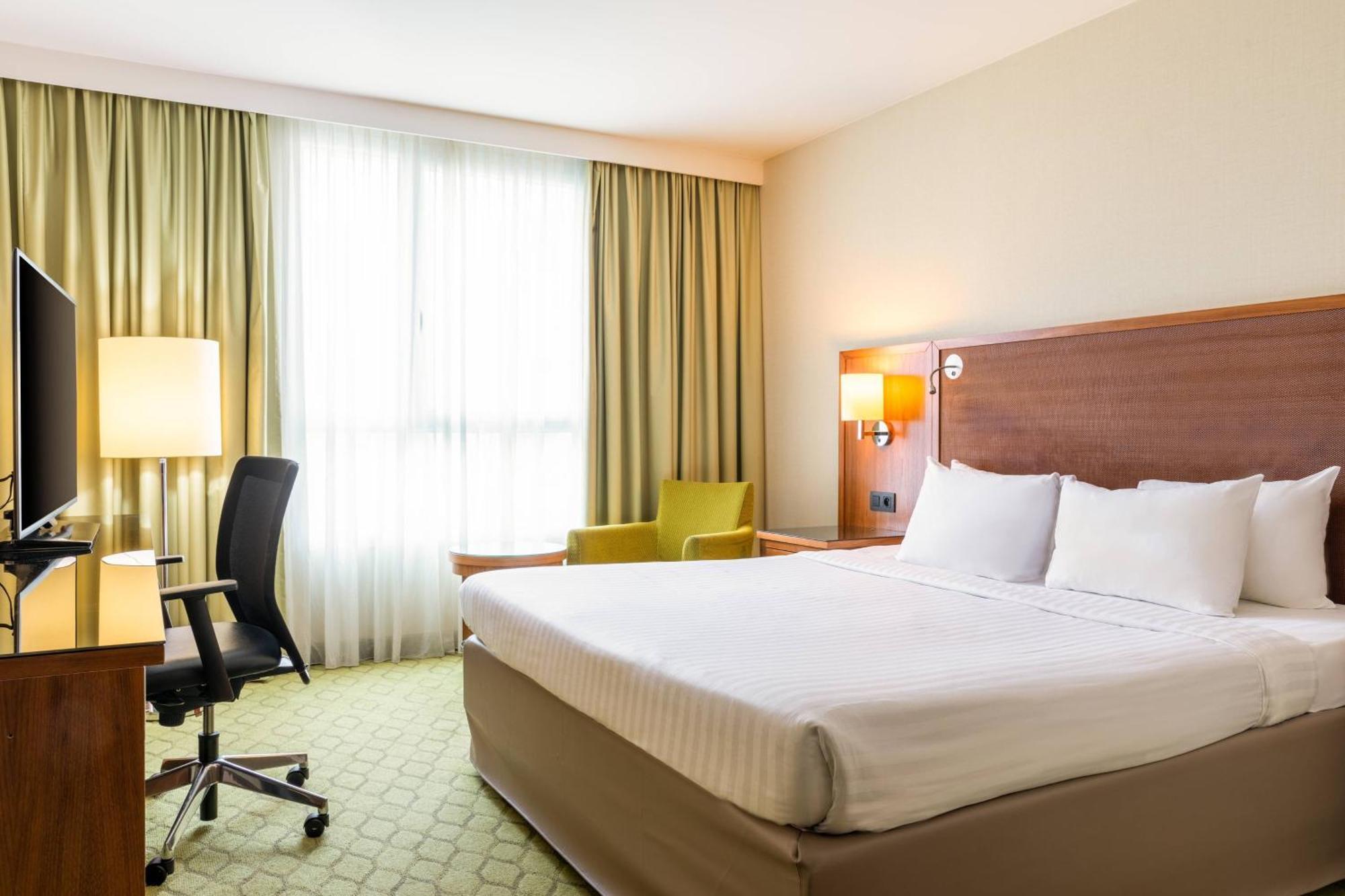 Courtyard By Marriott Paris Saint Denis Saint-Denis (Seine-Saint-Denis) Exterior foto